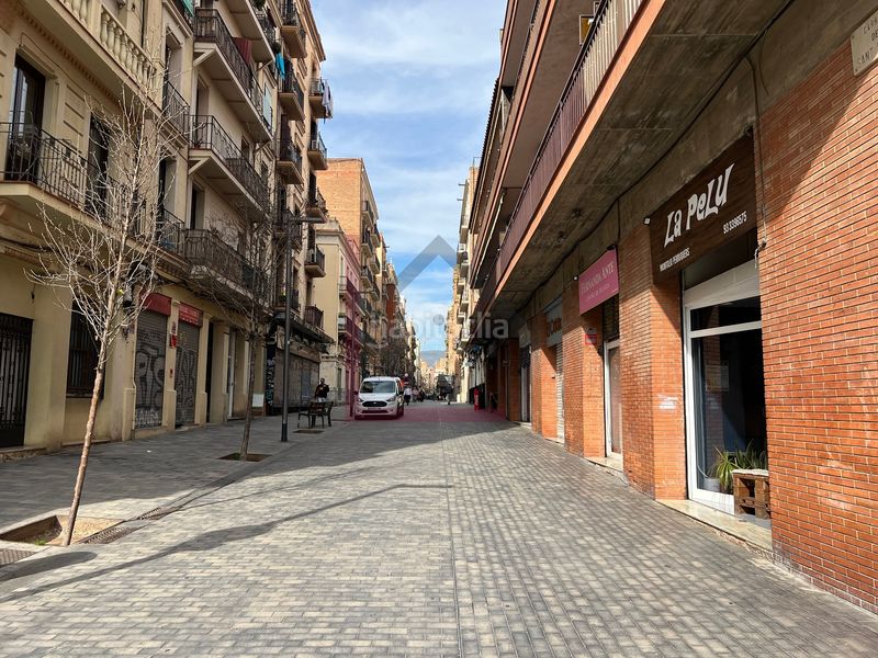 Foto 1ff76348-315b-4bb8-b41e-9f0d7c283b60. Pis a Sants Barcelona