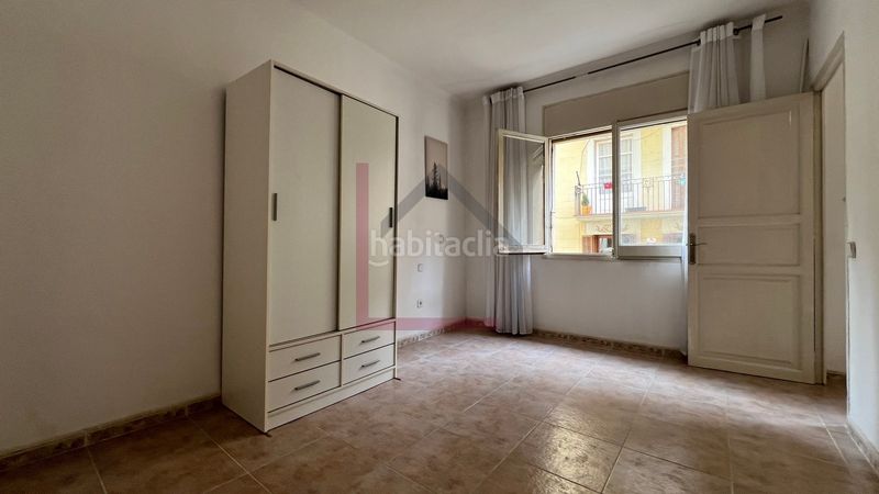 Foto 6a9a8093-bd8e-4a0a-8291-7661dfe7f11e. Pis a Sants Barcelona