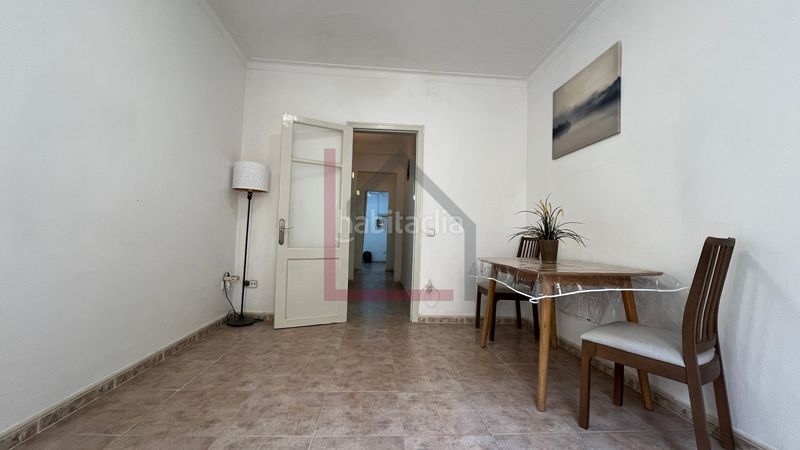 Foto 84c74e6c-08b9-4a75-bf57-81a679a66a79. Pis a Sants Barcelona
