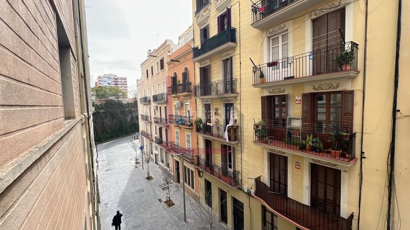 Foto d5958f05-5884-4d1b-859f-2abe4cc8dd9f. Pis a Sants Barcelona