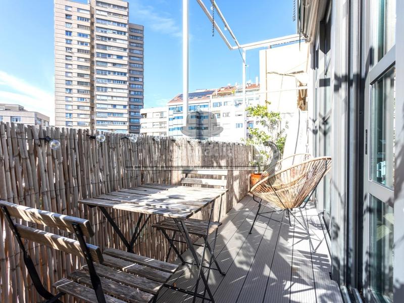 Foto 4c8aad8c-9bc4-4ed2-9012-a02e92e28b76. Alquiler apartamento en calle muntaner 61 apartamento 1 habitación alquiler en Barcelona