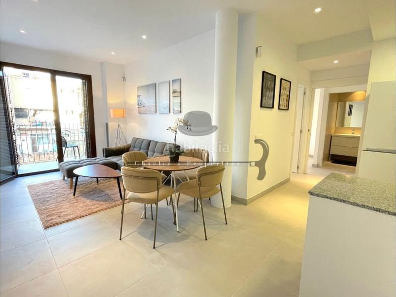 Foto db5d3396-4369-4285-9b89-1eccb28dc5de. Affitto appartamento in de la reina amàlia 9 in Raval Barcelona