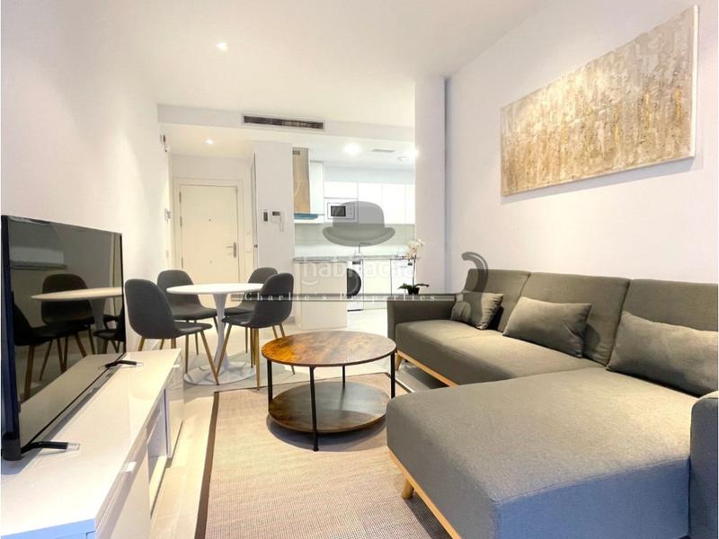 Foto 7c6caa02-3815-494f-802f-31197b3667ab. Alquiler piso en de la reina amàlia 9 piso 2 habitaciones alquiler en Barcelona