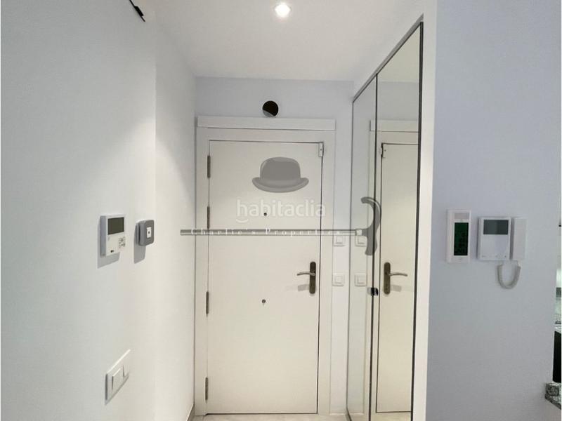 Foto 993d05d6-f154-4e88-8b05-56daf04129bf. Alquiler piso en de la reina amàlia 9 piso 2 habitaciones alquiler en Barcelona