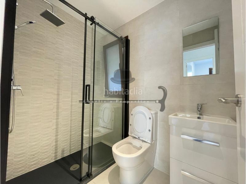 Foto 044f32c6-1eb3-4b2a-afaf-63001af25b7a. Rent flat in de la reina amàlia 9 in Raval Barcelona