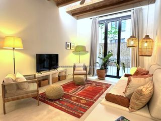 Rent Apartment in Gran via de les corts catalanes 592
