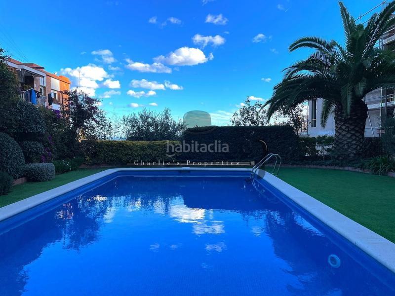 Foto 8e2bebfa-5cb0-4df4-8cbe-6f160a989e0d. Appartamento con riscaldamento parcheggio piscina in Barcelona