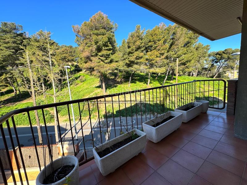 Foto e439a6fa-6ac6-4926-a3f2-911c636054f5. Appartamento con riscaldamento parcheggio piscina in Barcelona