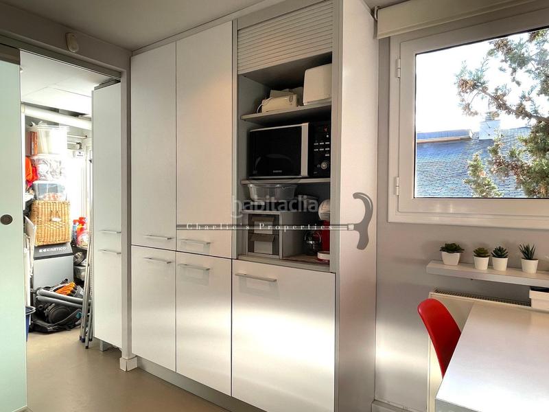 Foto 50eb6651-7852-45bd-be5d-51fd66d831e2. Penthouse with heating parking pool in La Font d´en Fargues Barcelona