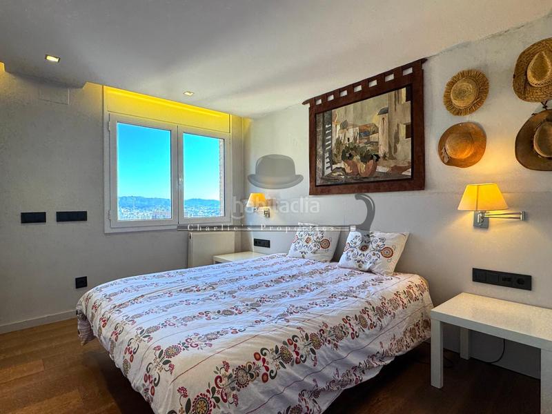 Foto 5294f2e8-51da-4da4-ae5a-82b598e10213. Penthouse with heating parking pool in La Font d´en Fargues Barcelona