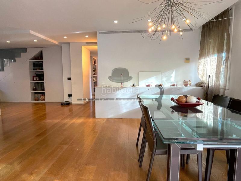 Foto aa99b2c1-edf8-45bf-8998-ab0d4a12d027. Penthouse with heating parking pool in La Font d´en Fargues Barcelona