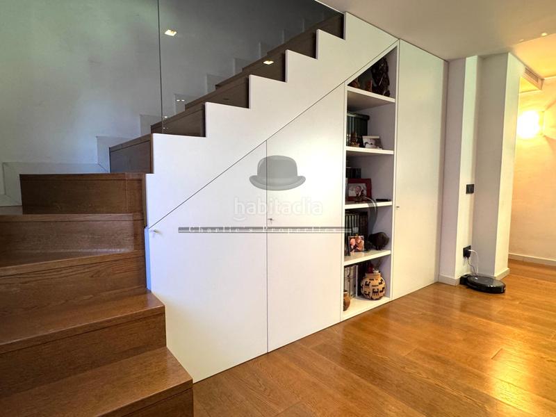 Foto d3174590-8929-4230-95a3-457736121bf1. Penthouse with heating parking pool in La Font d´en Fargues Barcelona
