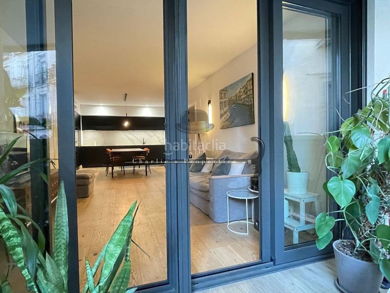 Foto 45c84568-5a89-4aed-81ca-cd45f0d9a18d. Piso en Gòtic Barcelona