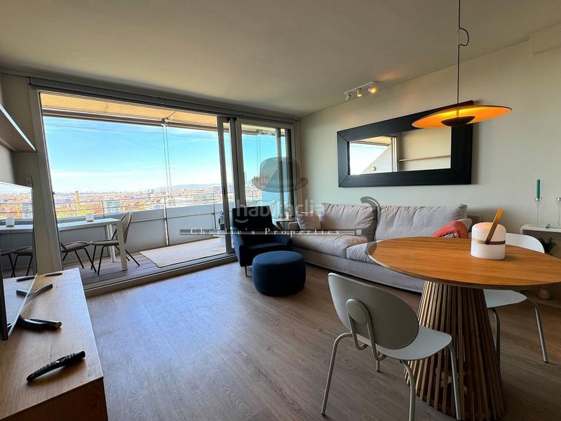 Foto 80daf31e-1d95-4b09-b15d-d9afda4fdc2c. Alquiler piso en calle de llull 356 en Diagonal Mar i el Front Marítim del Poblenou Barcelona