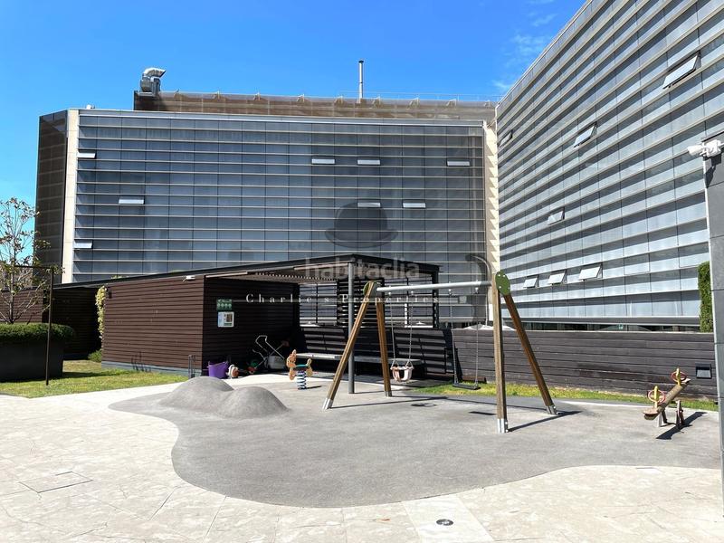 Foto e222b389-d2d1-4883-a259-7ffd8e27f0c6. Alquiler piso en calle de llull 356 en Diagonal Mar i el Front Marítim del Poblenou Barcelona