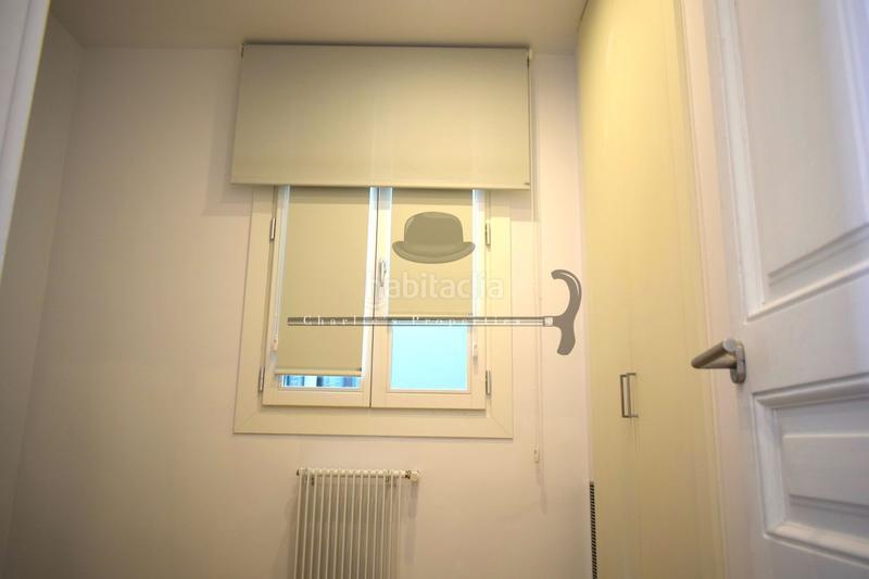 Foto 89e63516-ad4d-4036-b7e4-86a8675beab0. Location appartement dans ronda de la universitat 2 dans Barcelona