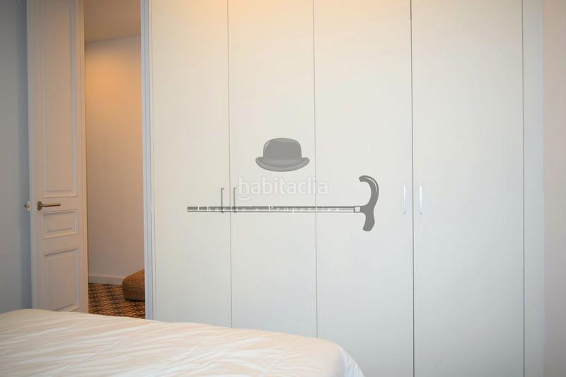 Foto befa6125-4281-43a6-95fe-bfb4272f1d0a. Location appartement dans ronda de la universitat 2 dans Barcelona