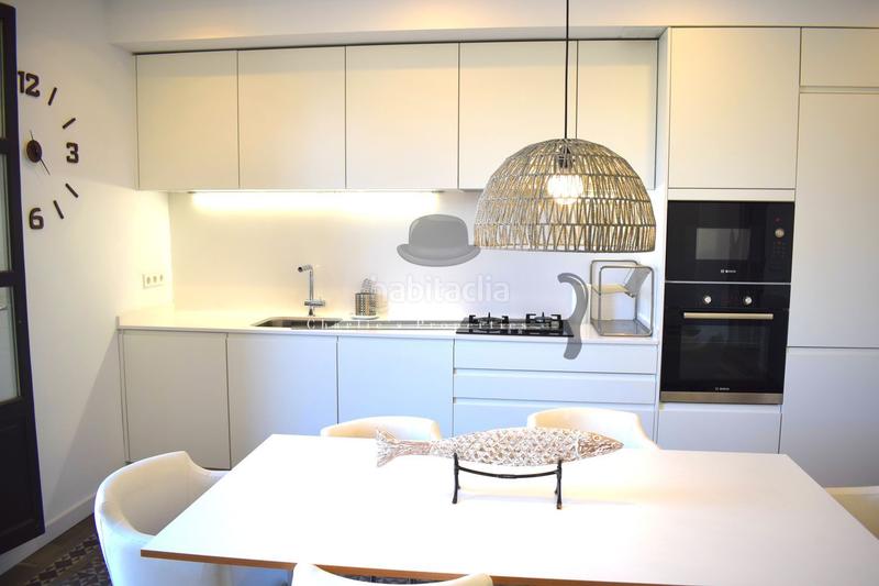Foto fd475d48-a5fb-408d-8386-e0b8c56e9362. Location appartement dans ronda de la universitat 2 dans Barcelona