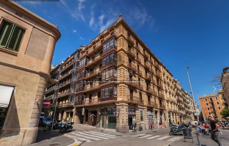Foto 7945877a-99a4-4bd5-bb22-1f38333fafc3. Alquiler piso en ronda de la universitat 2 en Dreta de l´Eixample Barcelona