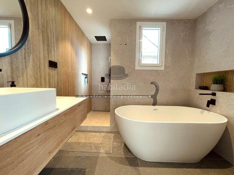 Foto b91acb43-2dc4-4122-a18e-1e38bd4f2c56. Affitto attico con riscaldamento in Dreta de l´Eixample Barcelona