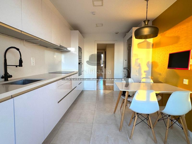 Foto 2d73569c-67a8-4ef7-9e04-9f98ba4d0c10. Alquiler apartamento en carrer bilbao 110 en Poblenou Barcelona