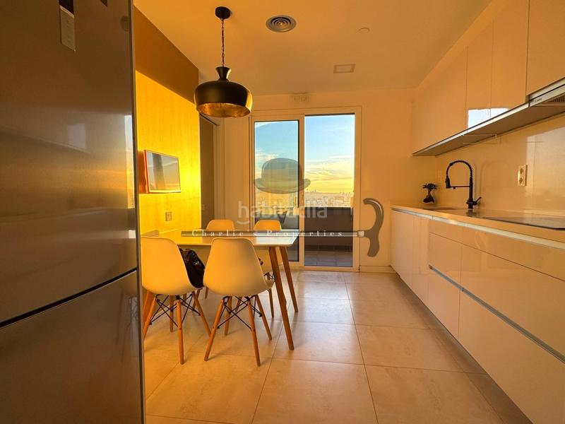 Foto c10e5f95-828f-4900-a998-e59ba3fd5823. Alquiler apartamento en carrer bilbao 110 en Poblenou Barcelona