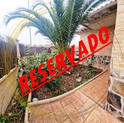 Xalet a Yeles. Gran chalet en yeles