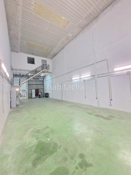 Foto 40c49b69-a72d-4301-ab0e-dbd2361b5d36. Capannone industriale in Sudeste Industrial Fuenlabrada