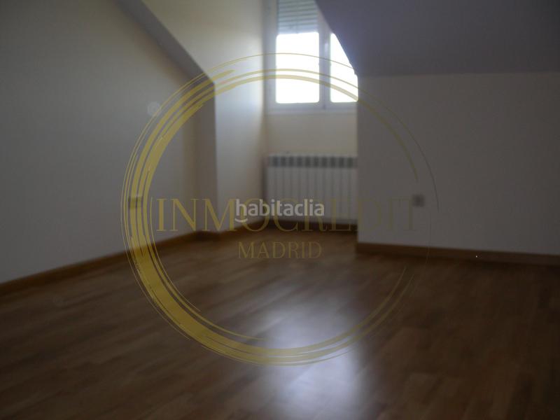 Foto 1ff147e5-df5b-4414-86bd-50ea6c5156ad. Chalet  reformado a la venta en Valdepelayo-Montepinos-Arroyo Culebro Leganés