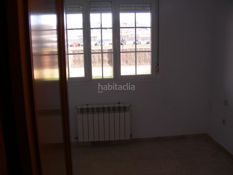 Foto 436047de-e2a0-4e96-9b8c-a02ff06967c3. Chalet  reformado a la venta en Valdepelayo-Montepinos-Arroyo Culebro Leganés