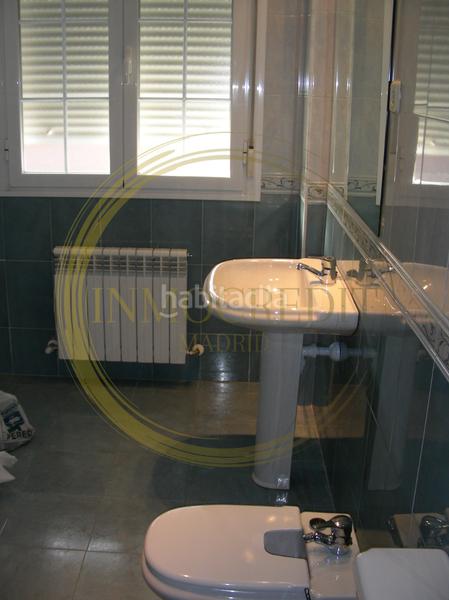Foto 771d8b07-de8f-452a-910a-6de3310d1730. Chalet  reformado a la venta en Valdepelayo-Montepinos-Arroyo Culebro Leganés