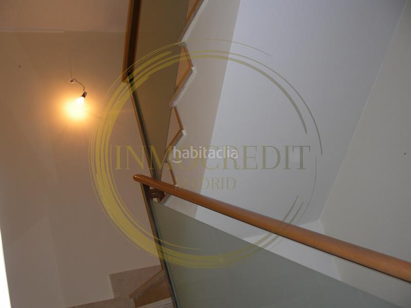 Foto 9b87898f-dc07-4147-97eb-67d80d3134c0. Chalet  reformado a la venta en Valdepelayo-Montepinos-Arroyo Culebro Leganés