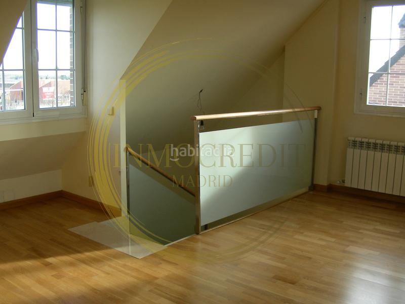 Foto e6e4a49a-9830-4c8c-9d12-2096a7186e4e. Chalet  reformado a la venta en Valdepelayo-Montepinos-Arroyo Culebro Leganés