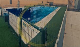 Pis a Calle Pinto-San Roque. Precioso piso con piscina en urbanización privada