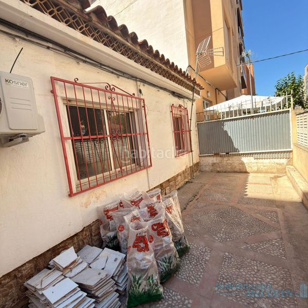 Foto 6e41e944-3b24-4ee2-ad35-1597f872d72c. Maison dans Colonia Madrid Benidorm