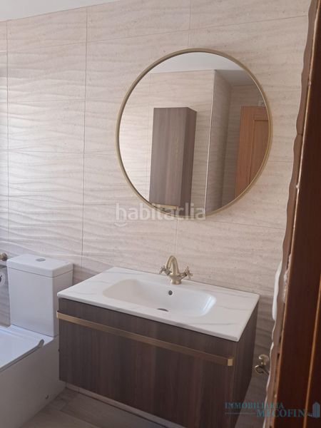Foto b00bded3-e509-42a2-9139-95814c1ce3cc. Casa amb aparcament piscina a balcón de Finestrat-terra marina Finestrat