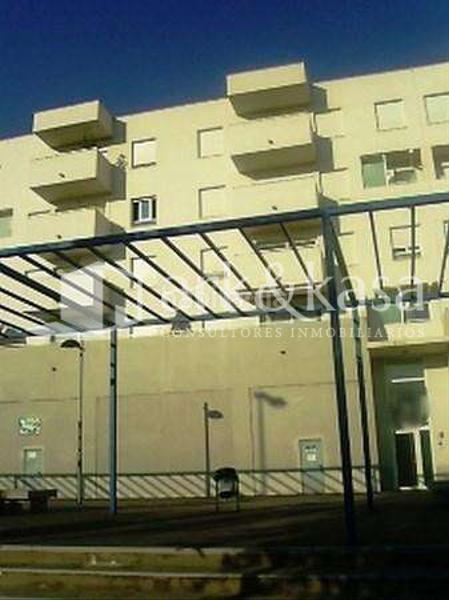 Foto cbf5206e-b5ad-49fe-87f8-113de1171632. Rent business premise in Sotolivar-Mas del Rosari Paterna
