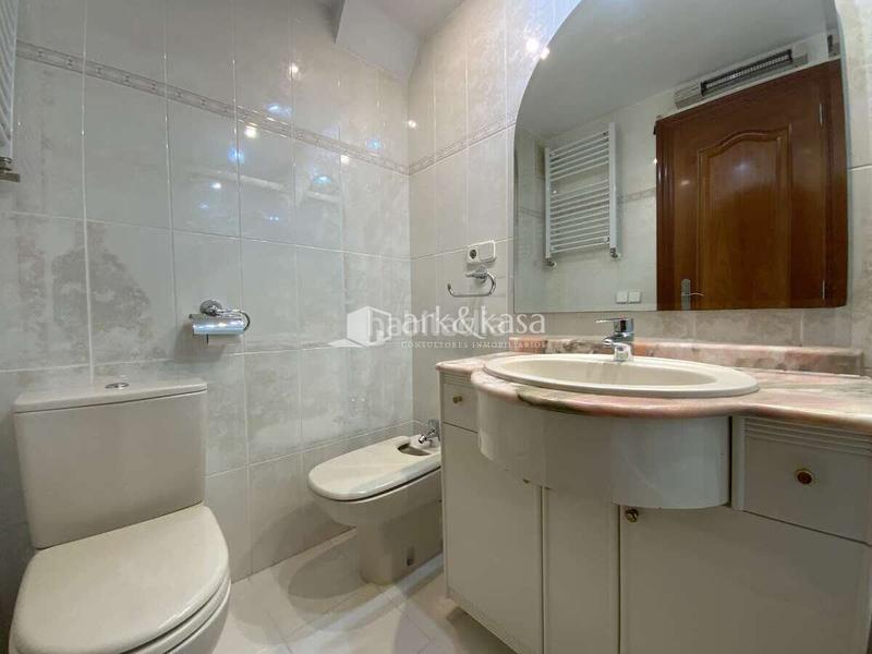 Foto 70626ba3-9a33-496c-83a9-b200862b2bcb. Location appartement avec chauffage parking dans Vara de Quart Valencia