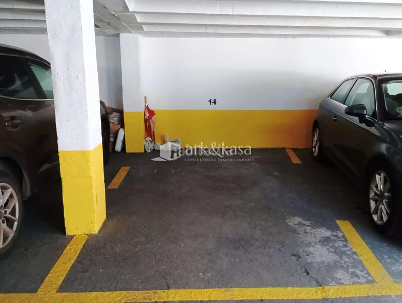 Foto 0b685efe-7c93-408e-bd21-3f692bd4c504. Aparcament cotxe a La Xerea Valencia