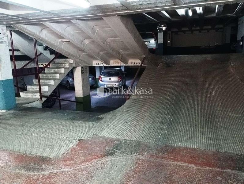 Foto 0da3fef1-35f7-43c7-a0e3-97b55119b13f. Aparcament cotxe a La Xerea Valencia