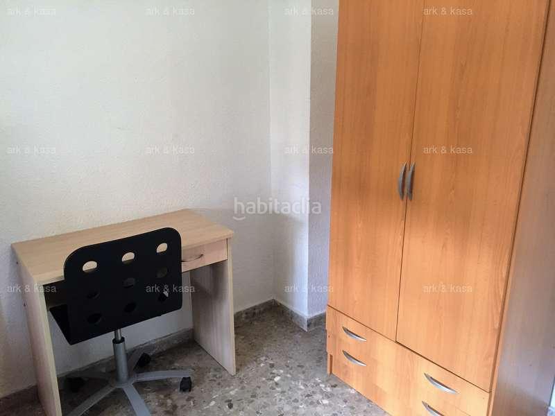 Foto b27be83e-4eed-4489-aa94-c92e3544cd4f. Miete etagenwohnung in Ciutat Jardí Valencia