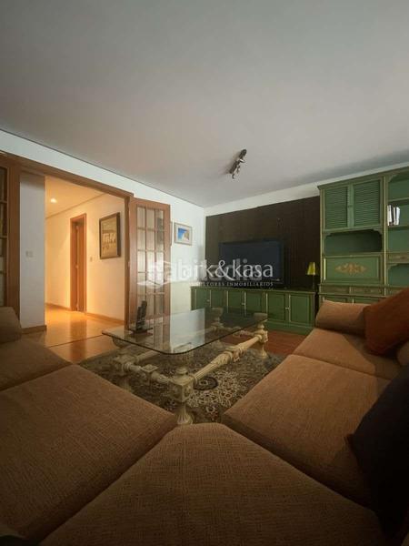 Foto d71aed54-e8d5-4ddc-81ec-54f90fbce7a0. Affitto appartamento con riscaldamento parcheggio in Valencia