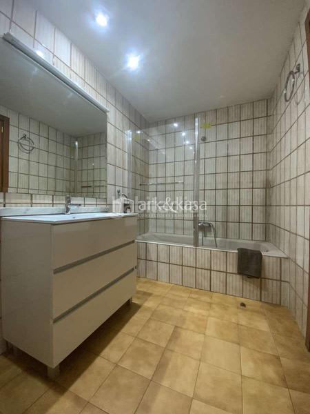 Foto de0196e9-7216-4710-b3a9-18da94a0a3fe. Affitto appartamento con riscaldamento parcheggio in Valencia
