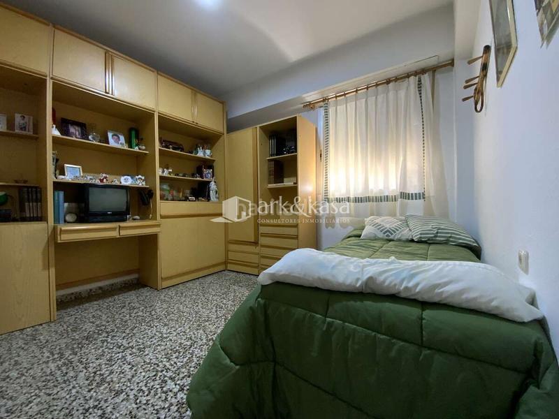 Foto bfe05fbf-bd8e-41c1-b42a-138b7f364839. Appartement dans El Alborgí Paterna