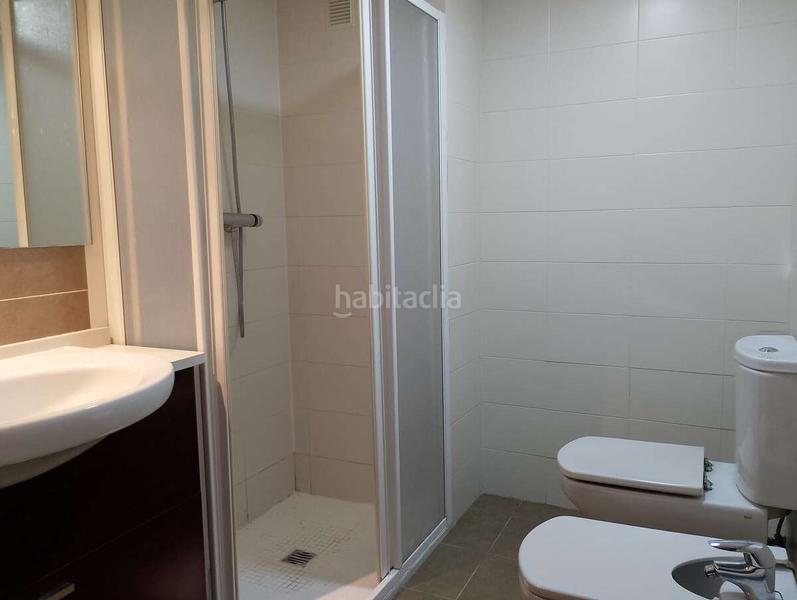 Foto 6d4b0d53-f6c1-4898-90a5-347e83837425. Alquiler piso  alquiler cm zona alameda temporada en Valencia