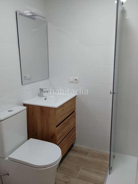 Foto 8ebf9918-ca3e-483a-8738-75ced130a273. Alquiler piso  alquiler cm zona alameda temporada en Valencia