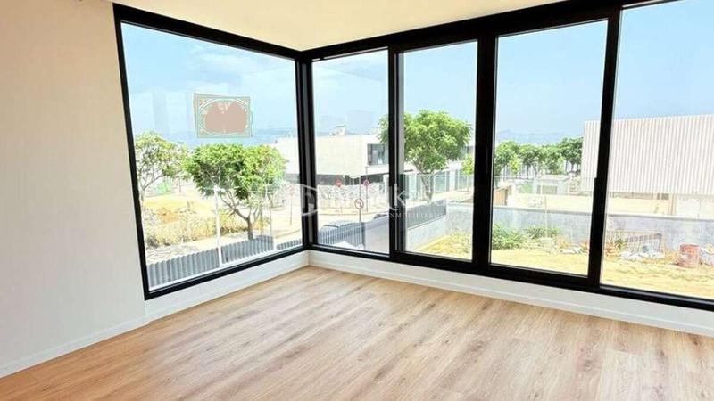 Foto e680baf4-641a-4a28-a3ef-eb418f5e490e. Chalet avec parking piscine dans Torre en Conill-Cumbres de San Antonio Bétera