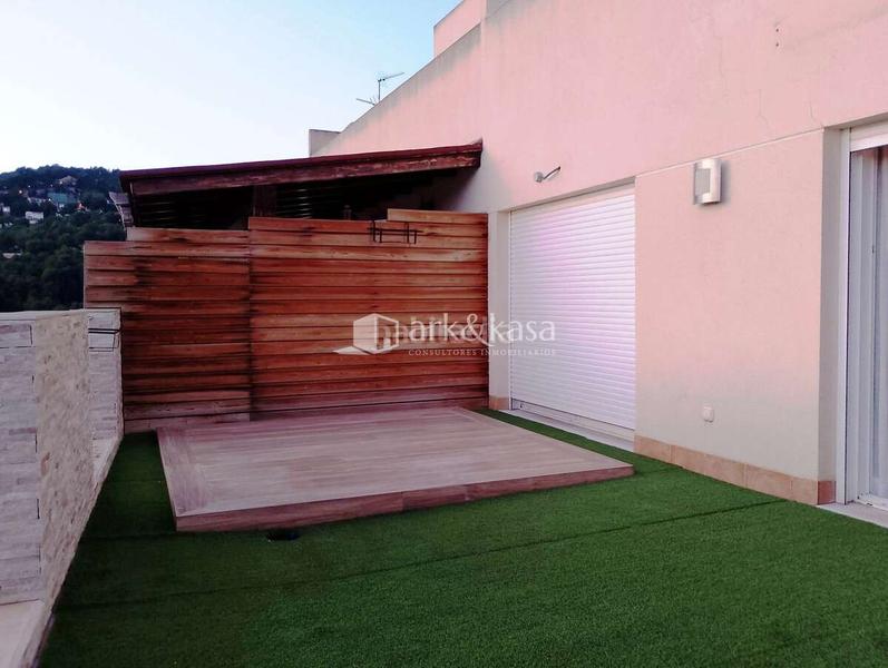 Foto 12a07562-bbbd-4c9c-8583-3d12428ab577. Ático semiático venta en Casco Urbano Náquera