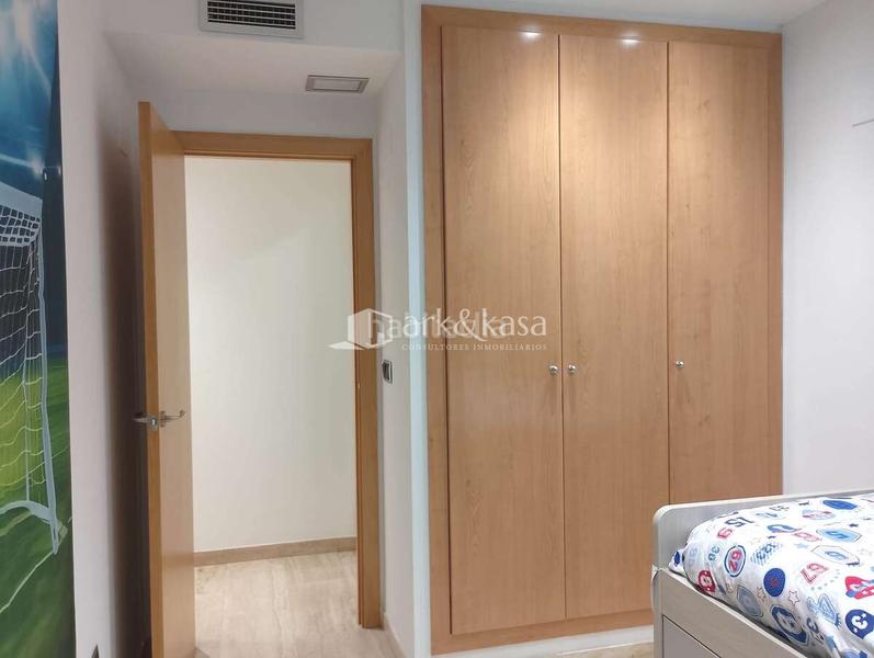 Foto 49053975-3e9e-4cd2-84aa-47ac5f4264f1. Ático semiático venta en Casco Urbano Náquera