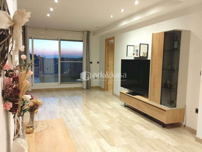 Foto f2243451-8cc6-4353-9880-e5e4cef7b618. Ático semiático venta en Casco Urbano Náquera